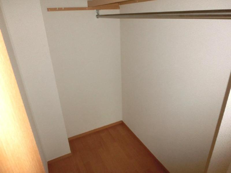 Receipt. Outstanding storage capacity in a walk-in closet!