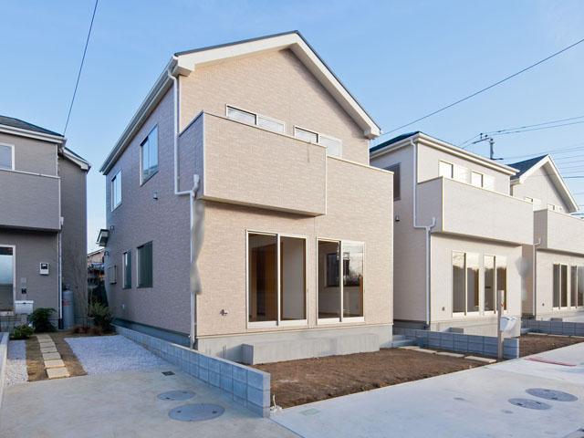 Local appearance photo. ■ B Building _2080 ten thousand value under!