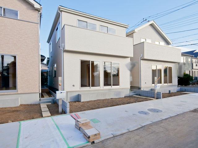 Local appearance photo. ■ C Building _2380 ten thousand value under! ■