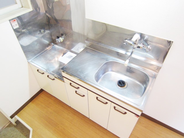 Kitchen. Gas stove installation Allowed Kitchen