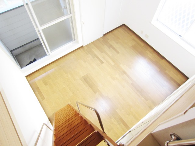 Living and room. High-ceilinged room