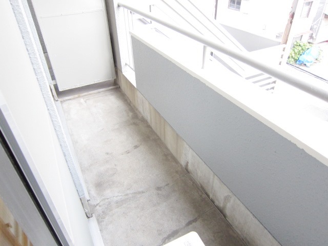 Balcony. Good balcony per yang