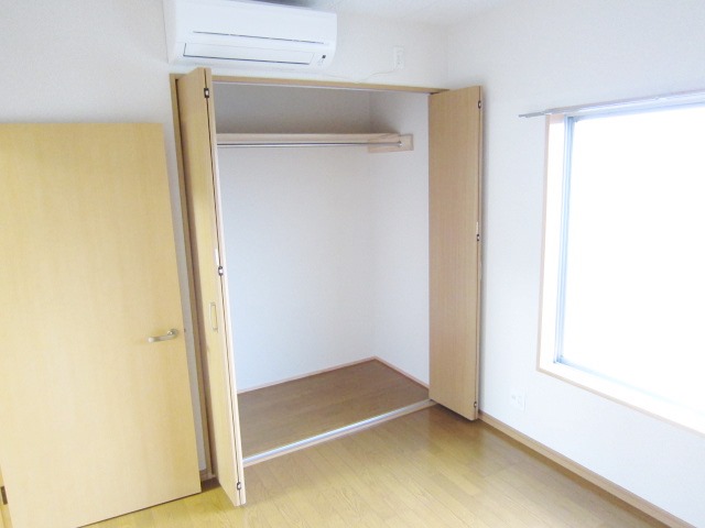 Receipt. Equipped each room storage, The room you can use cleaner