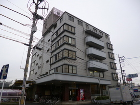 Hospital. Mashiko 360m to the hospital (hospital)