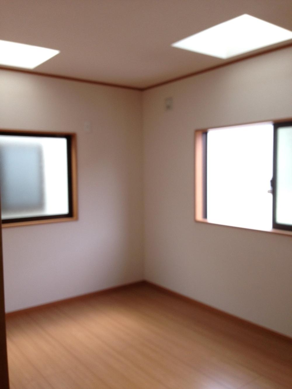 Non-living room. Indoor (September 2013) Shooting