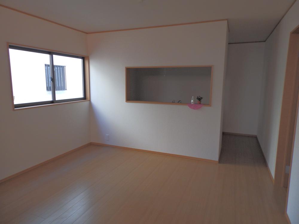 Living. It also attached counter in Building 2 Living (December 2013) shooting face-to-face kitchen side Why do not you counter bar at home?