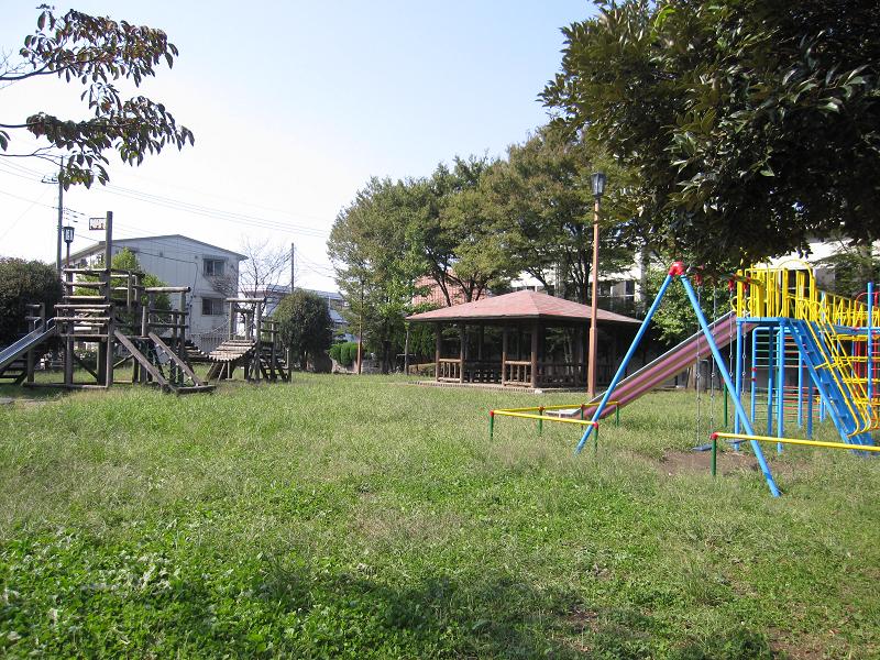 park. Yanaka 220m to the park (park)