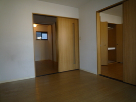 Living and room. Glad all Western-style