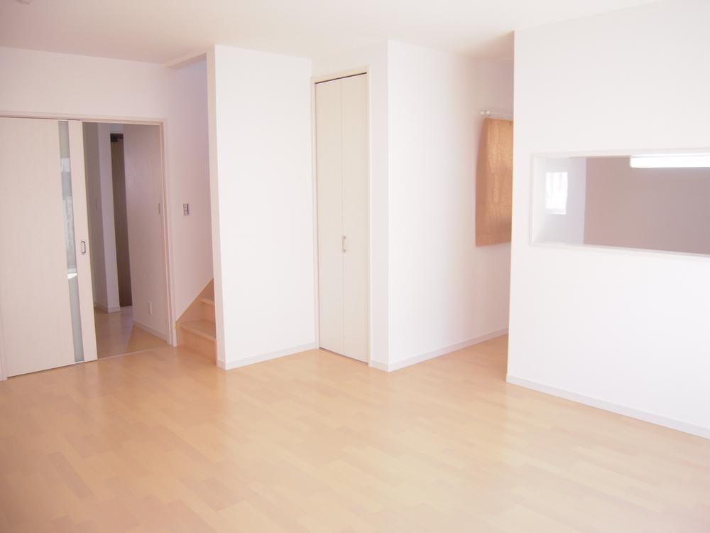 Living. F Building Living