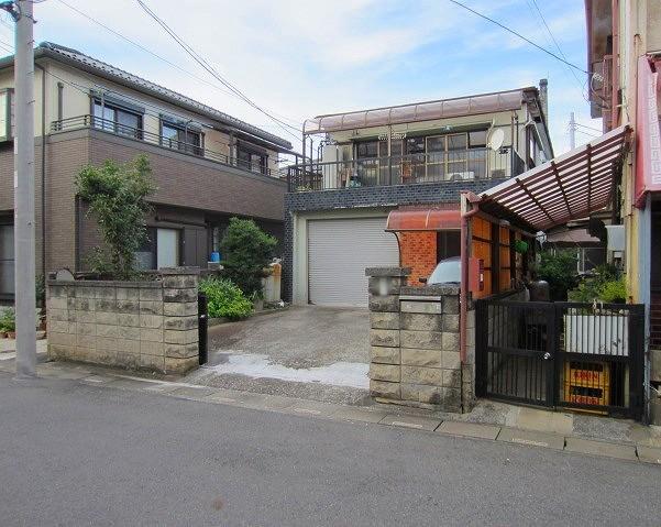 Local land photo. Local (10 May 2013) Shooting