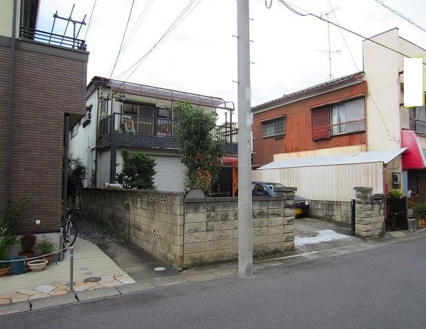 Local land photo. Local (10 May 2013) Shooting