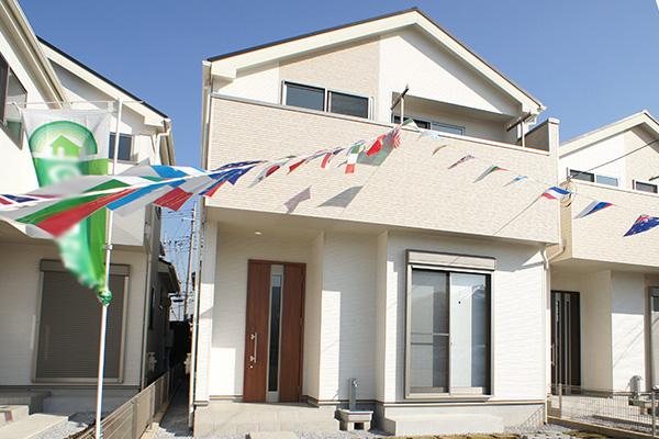 Local appearance photo. Also second car convenient parking 2 Tayca site (December 2013) Shooting Building 2