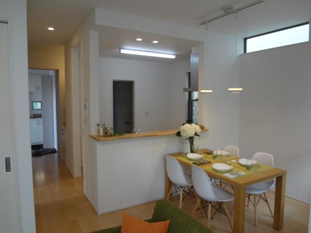 Living. 6 Building (November 2013) Shooting