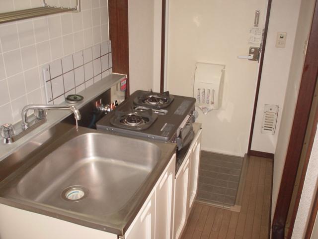Kitchen. You can install the gas stove 2-neck.