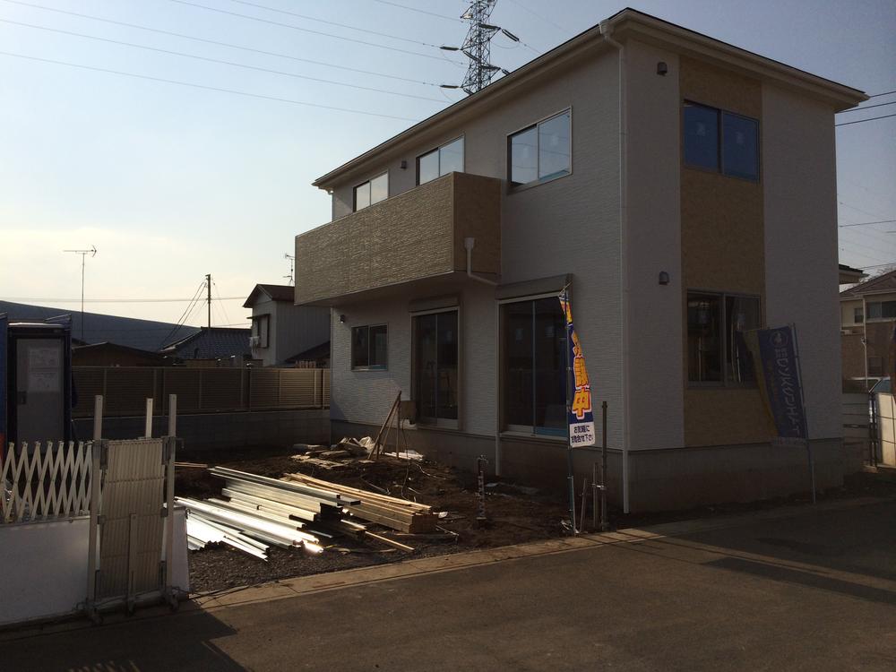 Local appearance photo. 1 Building site (November 2013) Shooting