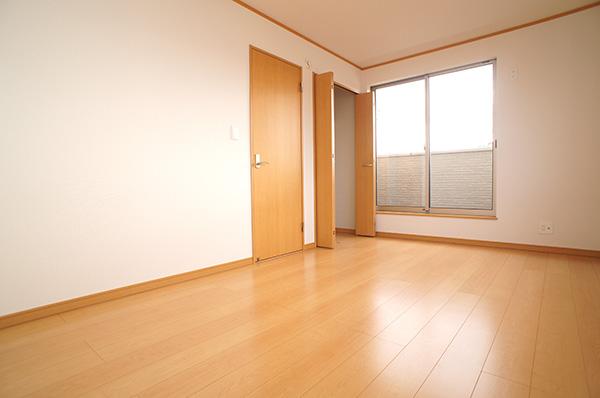 Non-living room. Indoor (11 May 2013) Shooting A Building