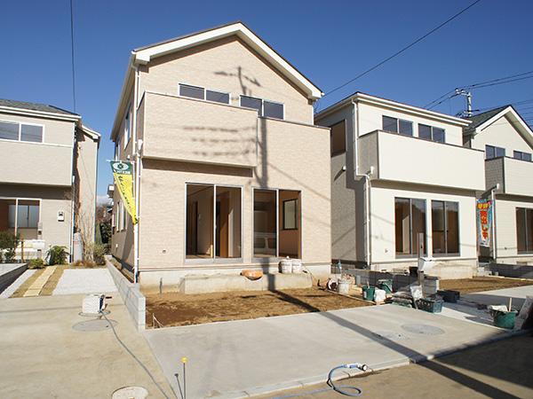 Local appearance photo. Local (12 May 2013) Shooting B Building