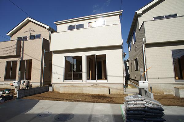 Local appearance photo. Local (12 May 2013) Shooting C Building