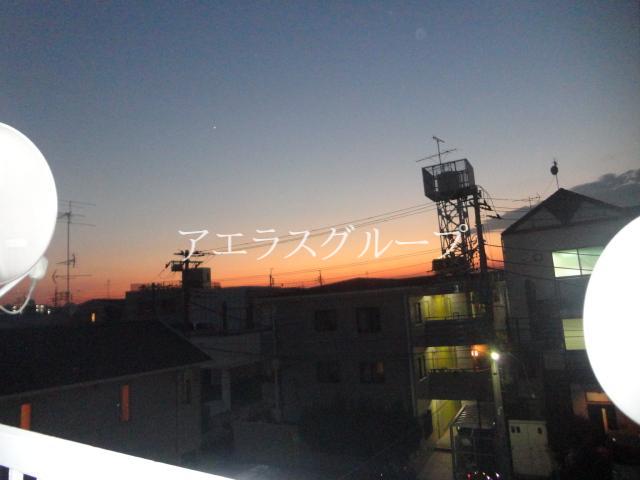 View. Day good morning sun is pleasant.