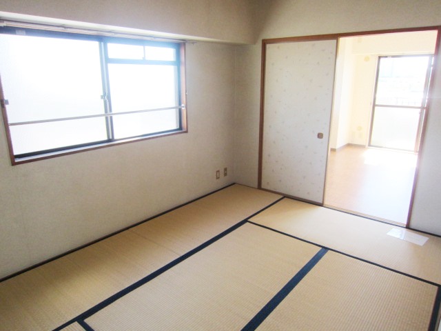 Living and room. Calm space of Japanese-style 6 quires