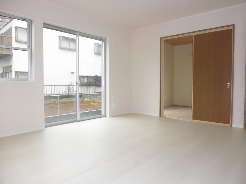 Living. Indoor (12 May 2013) Shooting