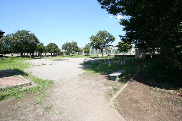 park. 310m Edobukuro third park to the park