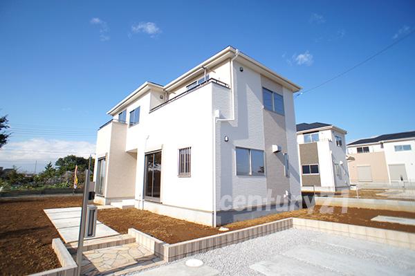 Local appearance photo. Local (11 May 2013) Shooting 5 Building