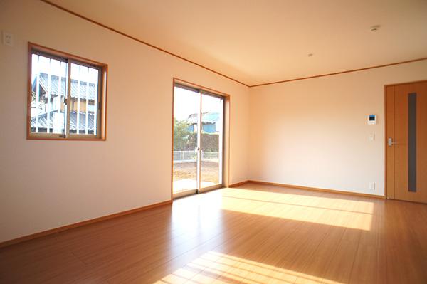 Living. Indoor (10 May 2013) Shooting 5 Building