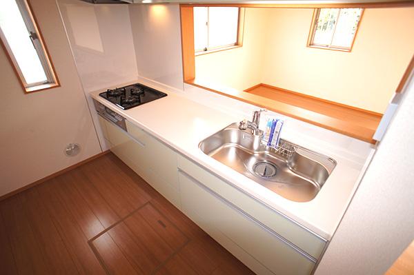 Kitchen. Indoor (11 May 2013) Shooting 5 Building