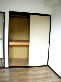 Living and room. Storage lot