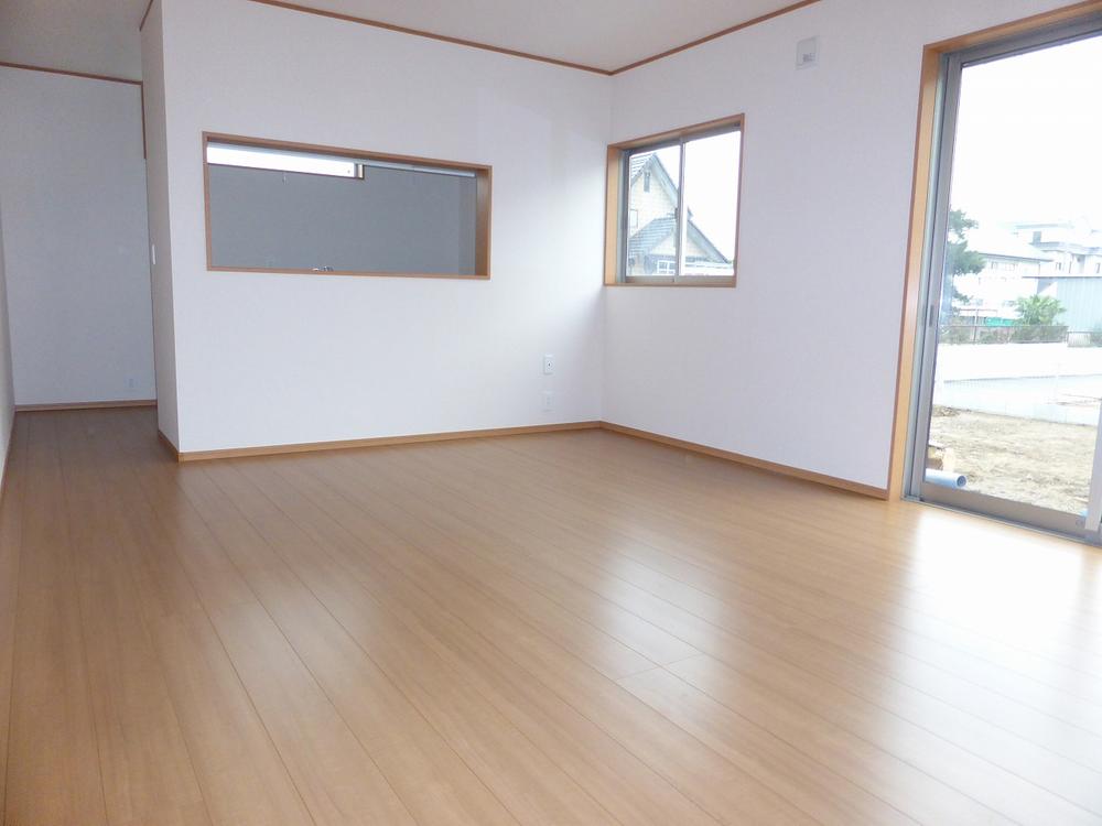 Living. 2013.10.29 shooting. All building LDK16 Pledge