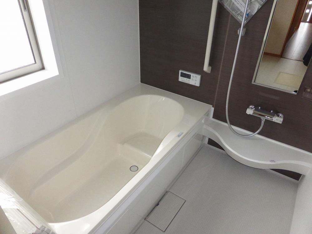 Bathroom. 2013.10.29 shooting.