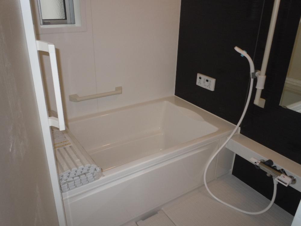 Same specifications photo (bathroom). ( Building) same specification