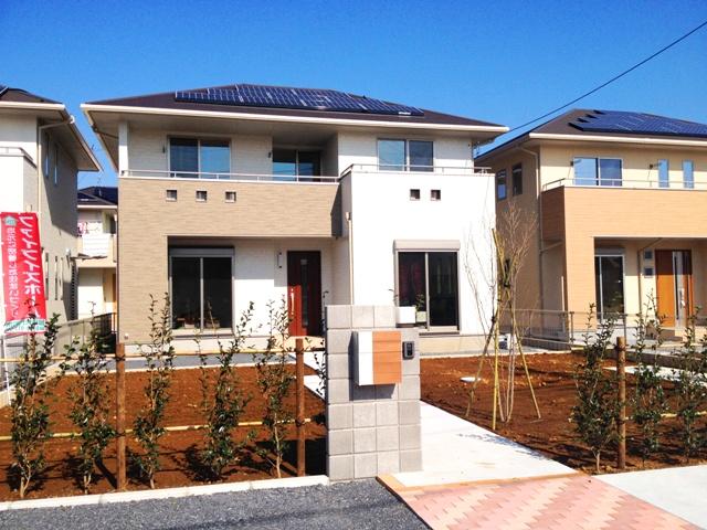 Local appearance photo. 8 Building (October 28, 2013) Shooting