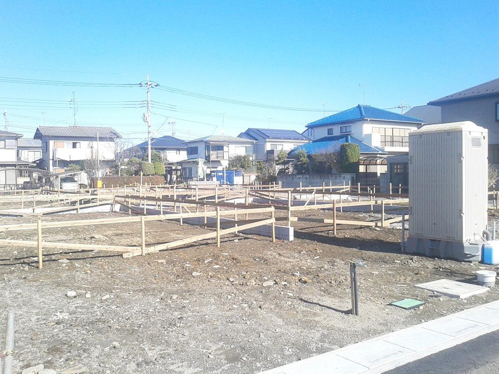 Local appearance photo. Local (12 May 2013) Shooting