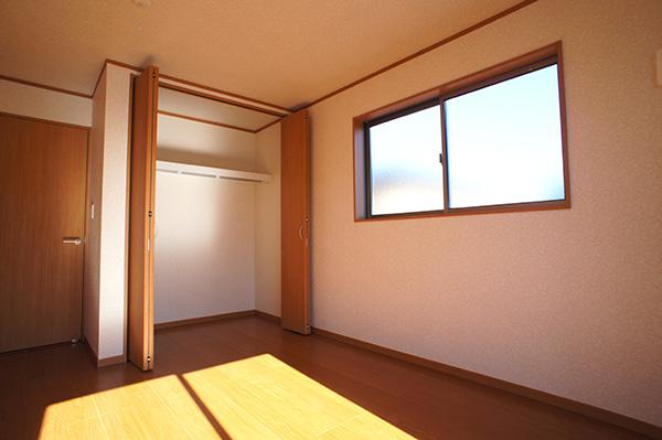 Non-living room. Indoor (11 May 2013) Shooting