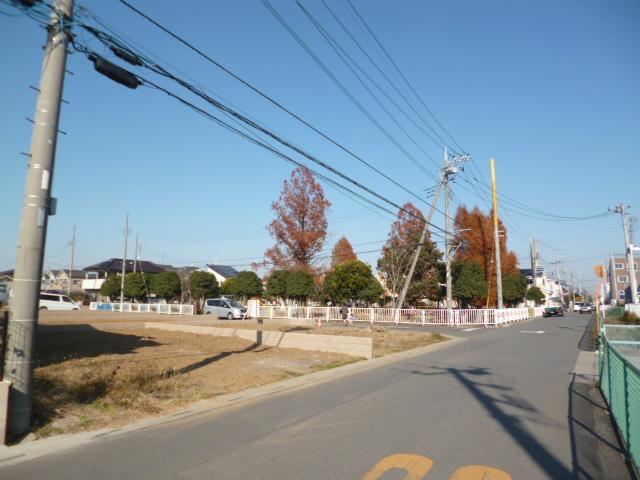 Local photos, including front road