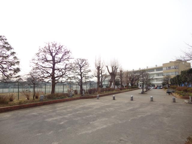 Junior high school. Ina Municipal Ina until junior high school 1216m