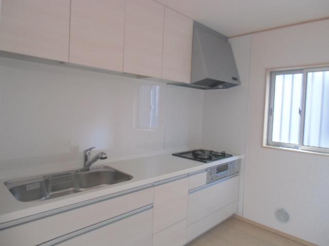 Kitchen. 4 Building Indoor (11 May 2013) Shooting