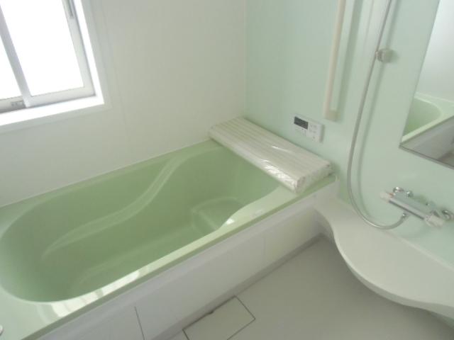 Bathroom. 5 Building Indoor (11 May 2013) Shooting