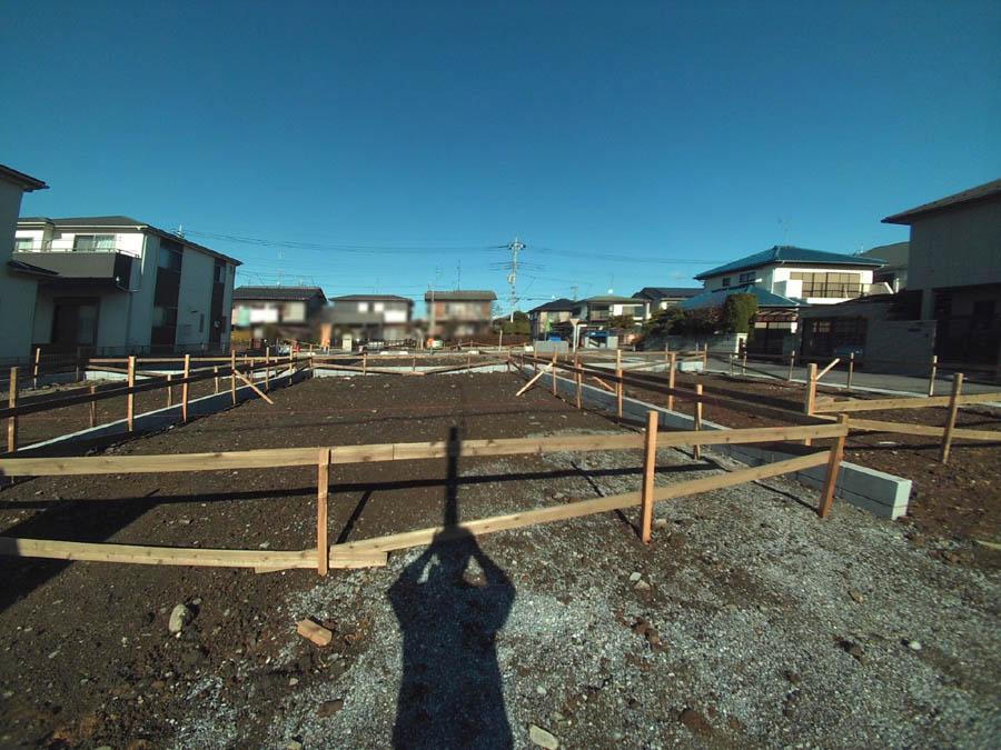 Local photos, including front road. 5 Building We offer the same use the finished model house of this property. Please feel free to contact us.