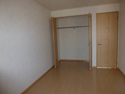 Living and room.  ◆ Western-style 6 Pledge ◆