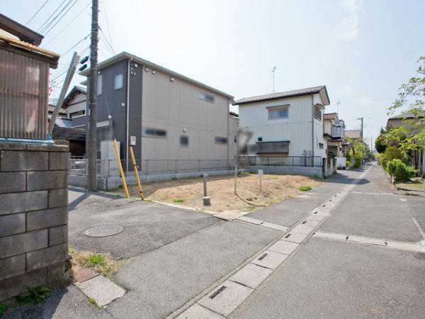 Local photos, including front road