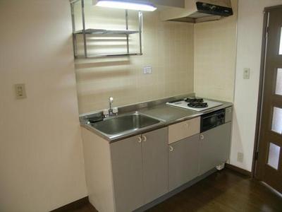 Kitchen.  ☆ System kitchen is also useful cleaning also dishes ☆