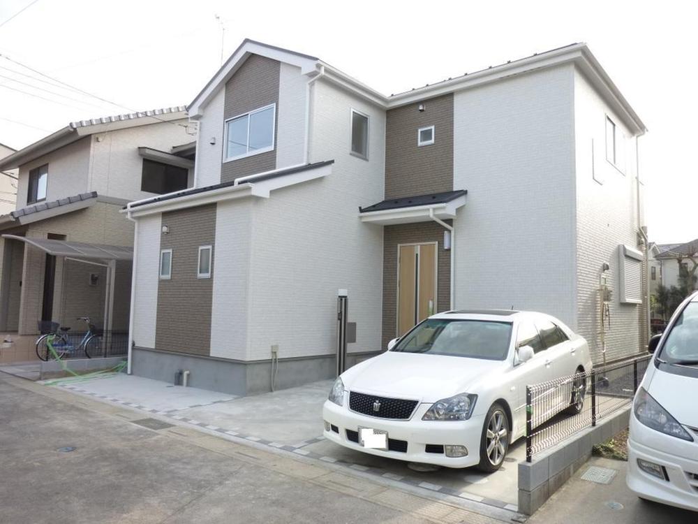 Local appearance photo