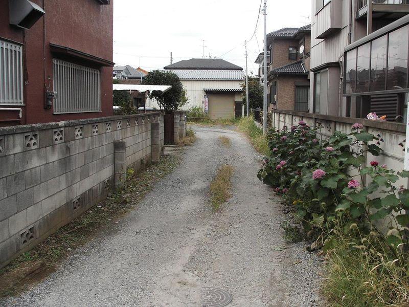 Other local. Driveway part