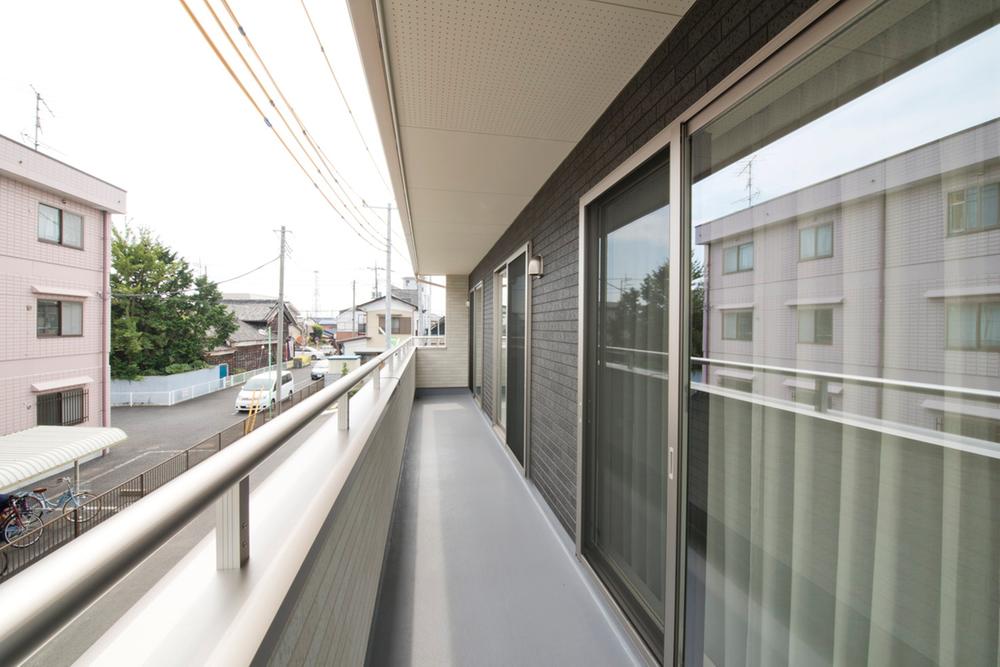 Balcony. Our example of construction roof balcony you can hang out with confidence is laundry on a rainy day.