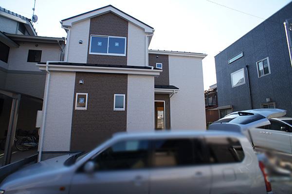 Local appearance photo