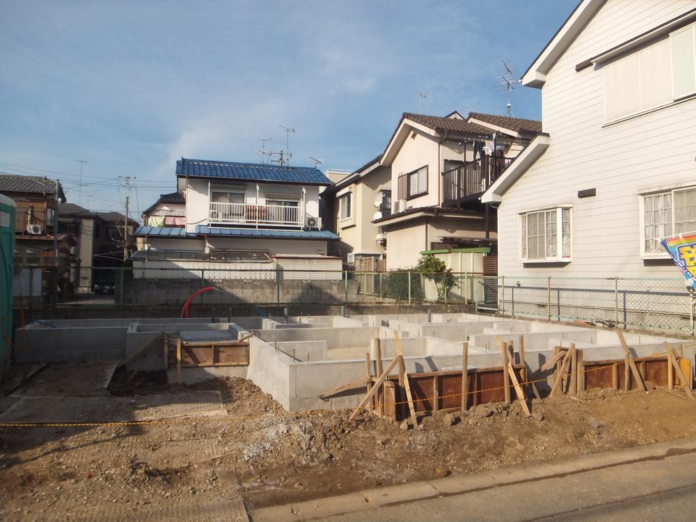 Local appearance photo. Local (11 May 2013) Shooting