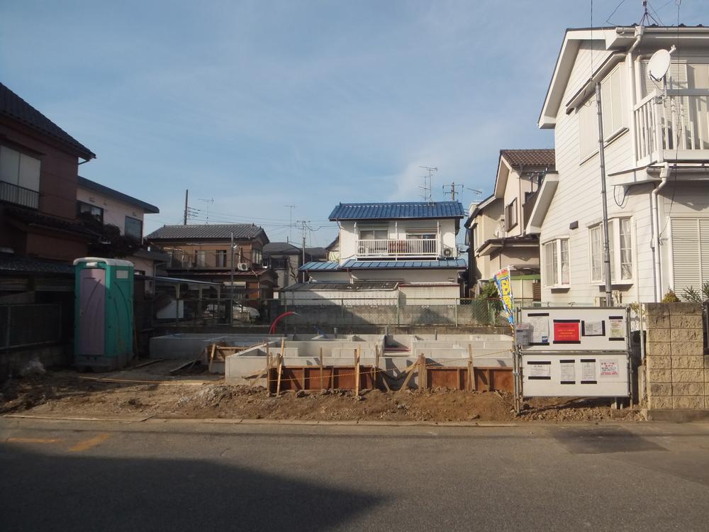 Local appearance photo. Local (11 May 2013) Shooting